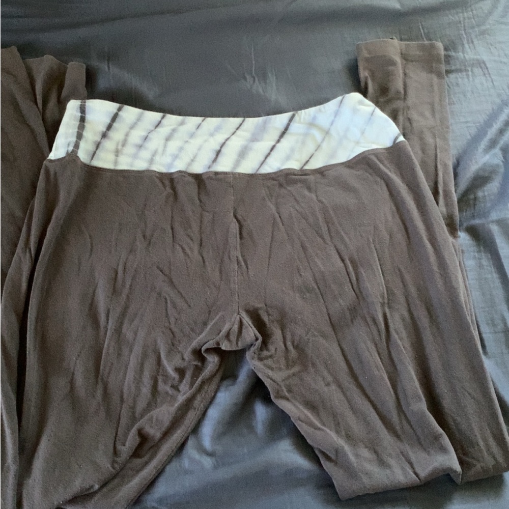 Gray and Blue Leggings with Stretchy Fit